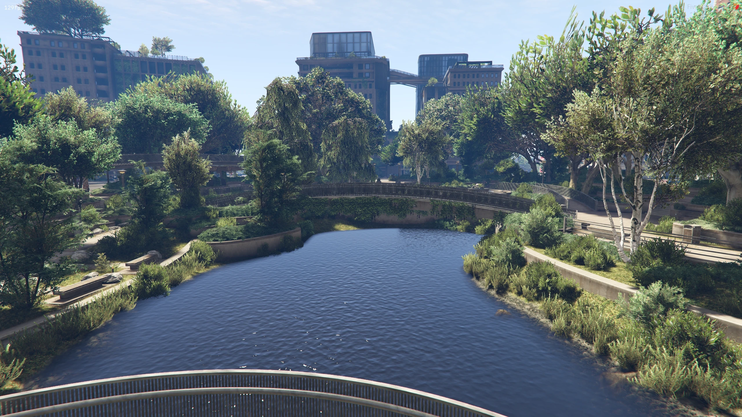 Legion Square Park screenshot 2